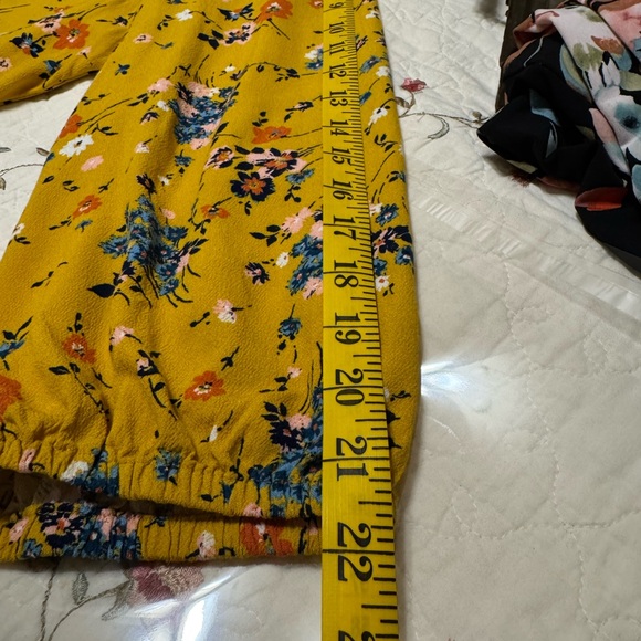 𝙎𝙩 𝙅𝙤𝙝𝙣'𝙨 𝘽𝙖𝙮 Floral Top XL Peasant Style Yellow - Picture 15 of 15